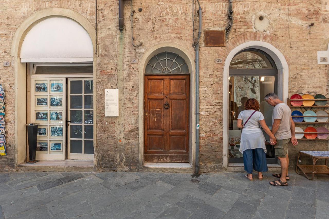 Colours Studio 10 M Away Piazza Del Campo เซียนา ภายนอก รูปภาพ